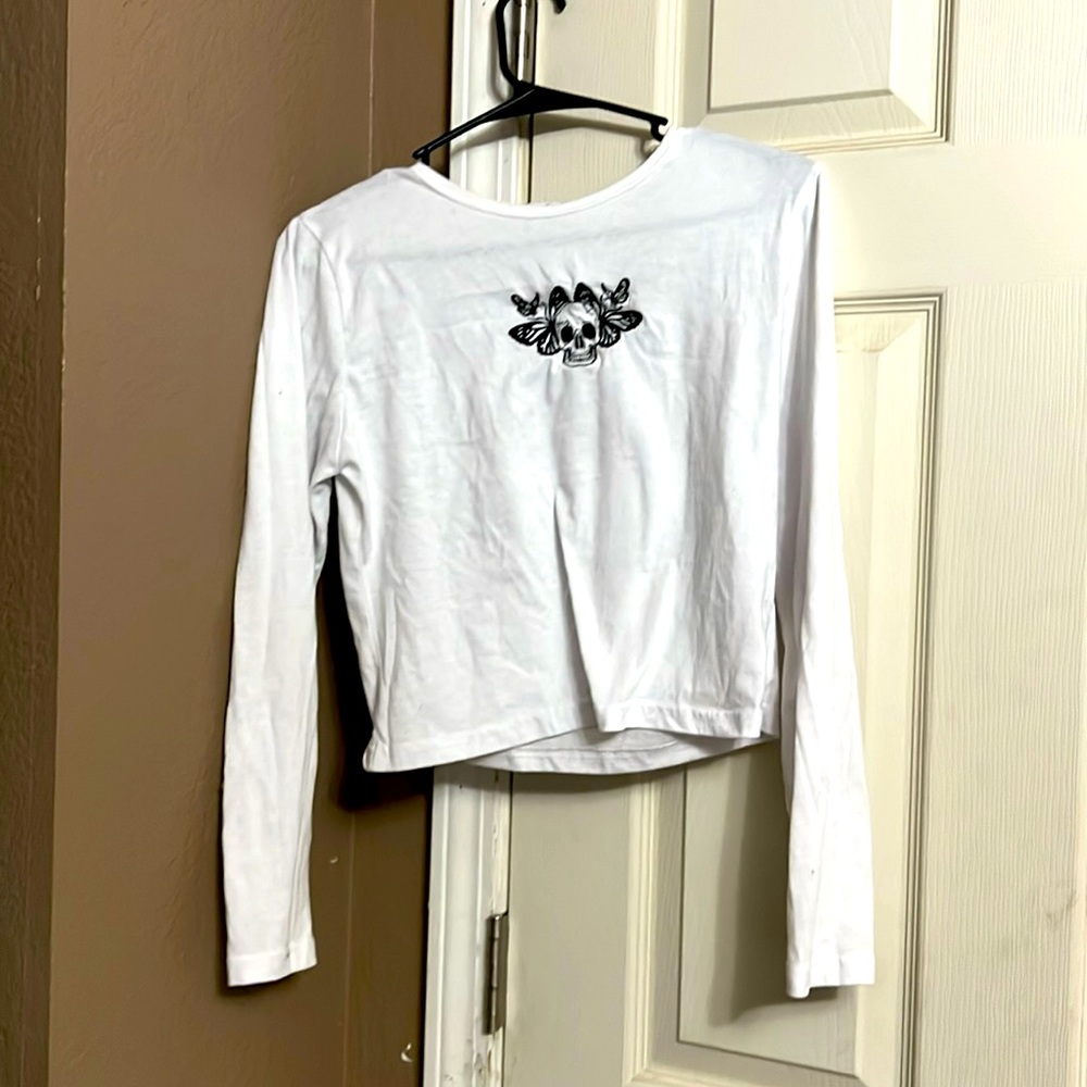 White school extra large shirt slightly used